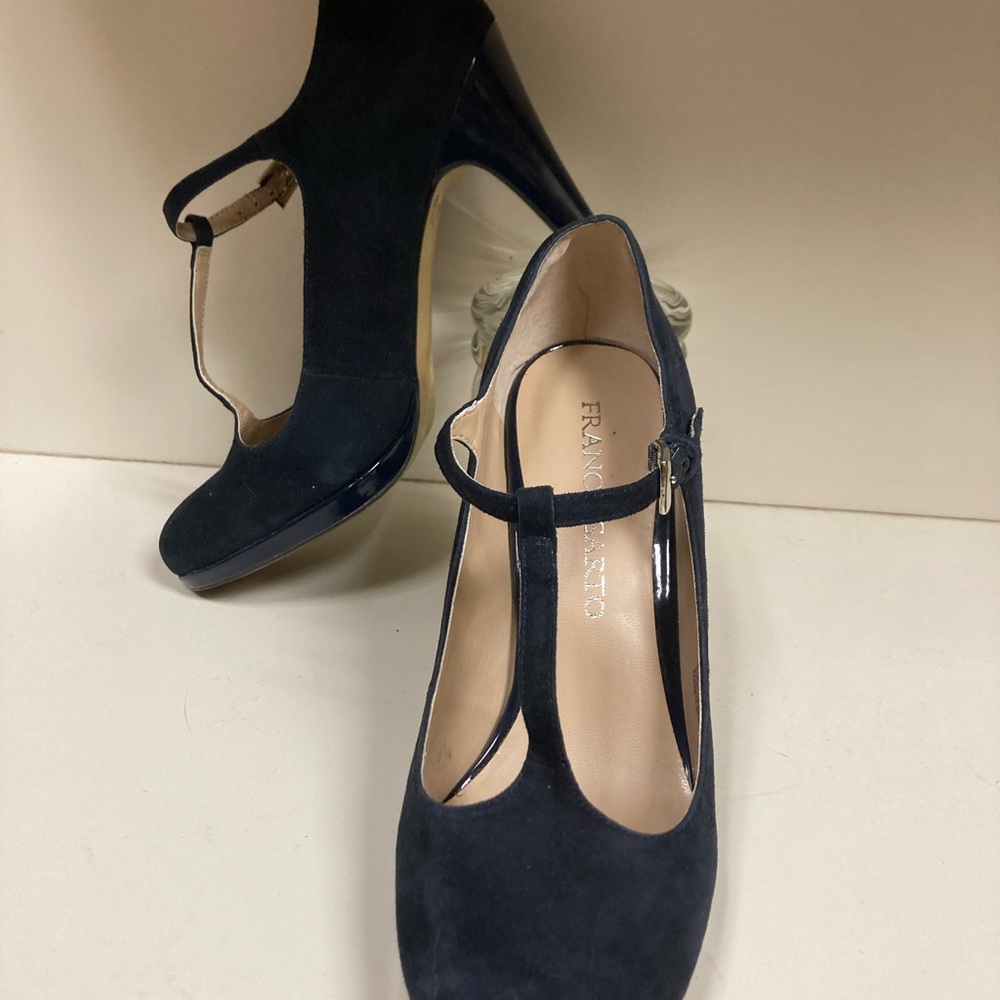 Smart Navy Blue T-strap Pumps